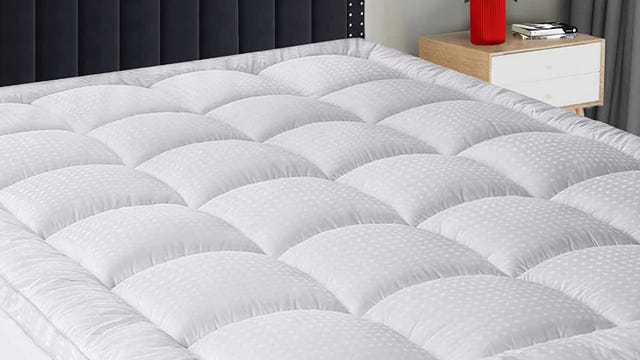 17 gifts that will be truly appreciated by any high school graduate