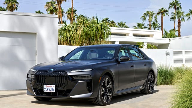 Ranking by range, the complete list of 2023 EVs available